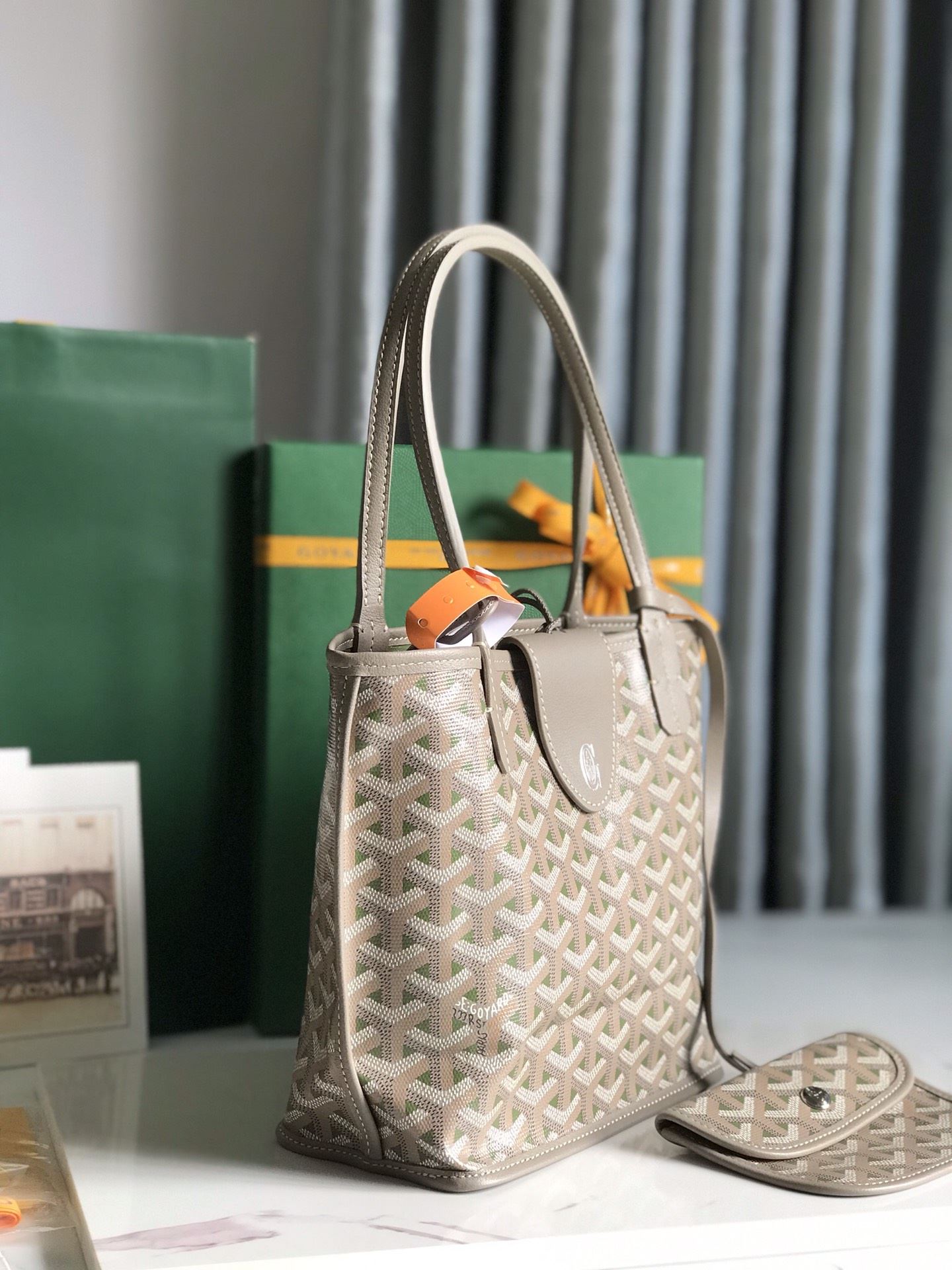 Goyard Shopping Bags